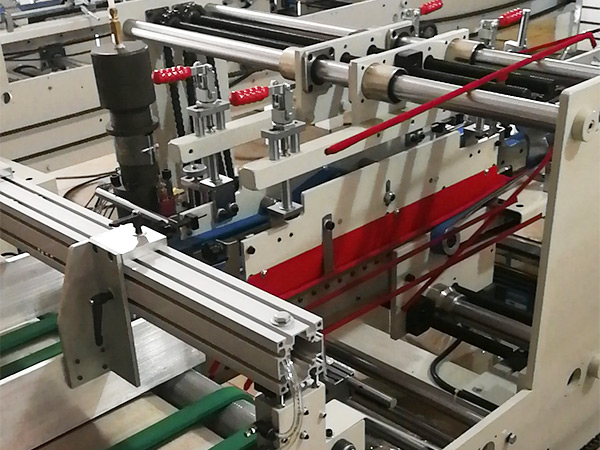 生(sheng)産設(she)備