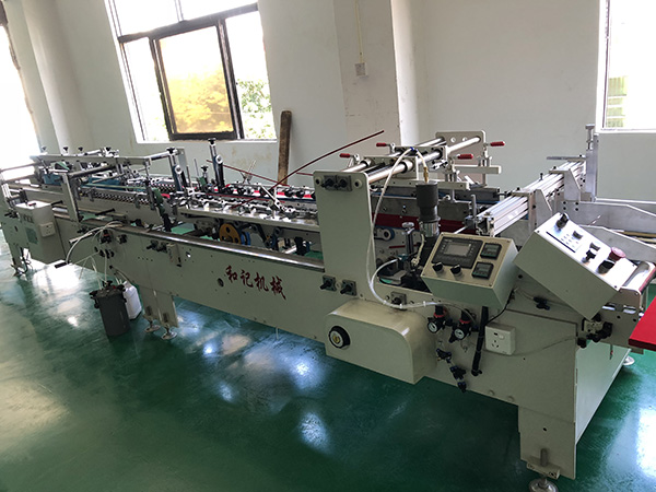 膠盒機PET噴(pen)槍